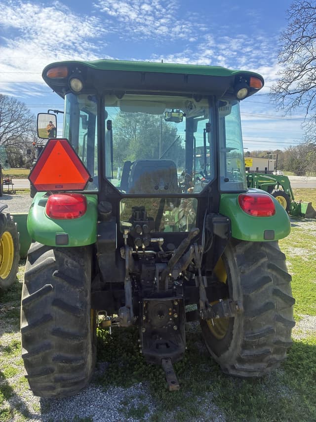 Image of John Deere 5425 equipment image 4