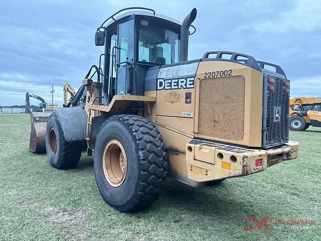 Image of John Deere 544J equipment image 4