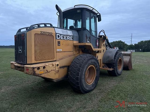 Image of John Deere 544J equipment image 2