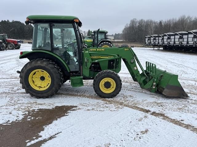 Image of John Deere 5220 equipment image 3