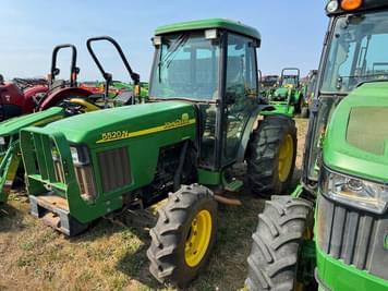 Main image John Deere 5520N