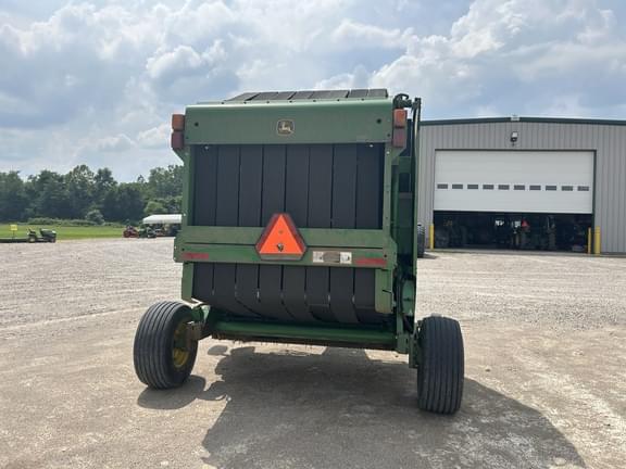 Image of John Deere 567 MegaWide equipment image 3