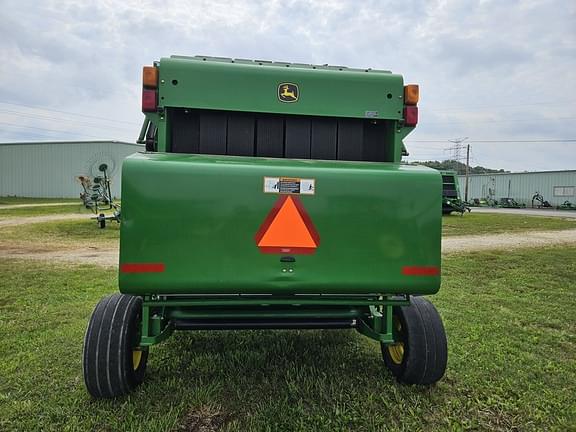 Image of John Deere 567 Silage MegaWide equipment image 3