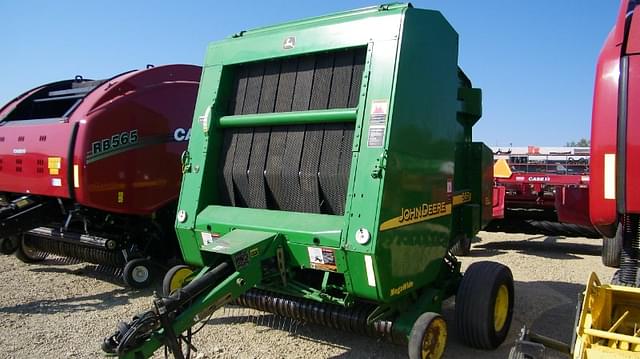 Image of John Deere 567 MegaWide equipment image 4