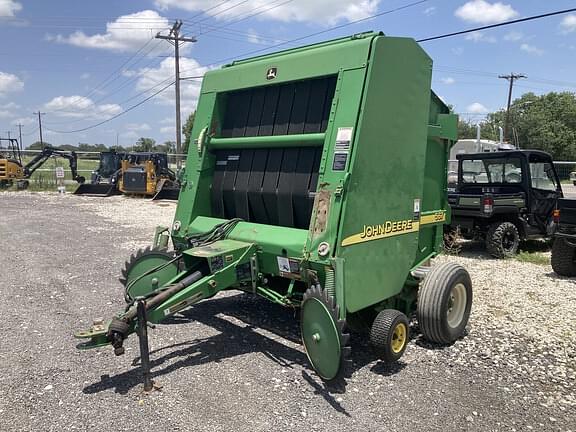 Image of John Deere 567 equipment image 2