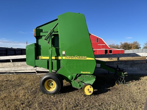 2004 John Deere 567 MegaWide Equipment Image0