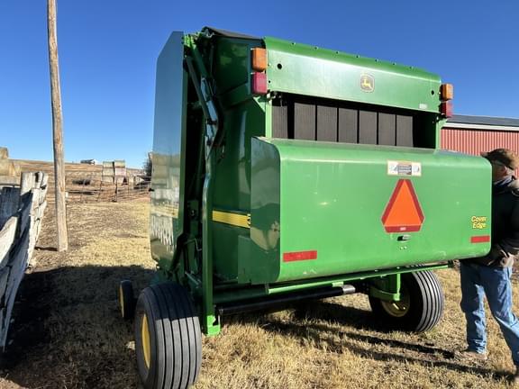 Image of John Deere 567 MegaWide equipment image 4