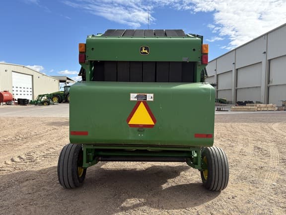 Image of John Deere 567 equipment image 4