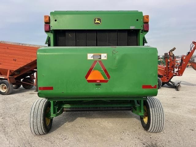 Image of John Deere 567 equipment image 4