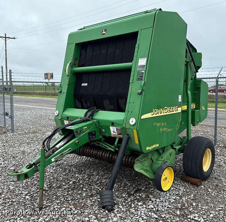 Image of John Deere 567 MegaWide Primary image