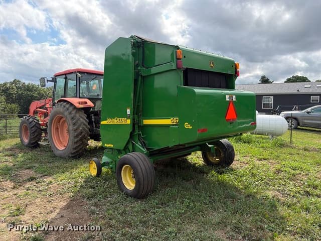 Image of John Deere 567 MegaWide equipment image 2