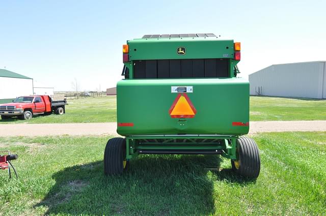 Image of John Deere 567 equipment image 4