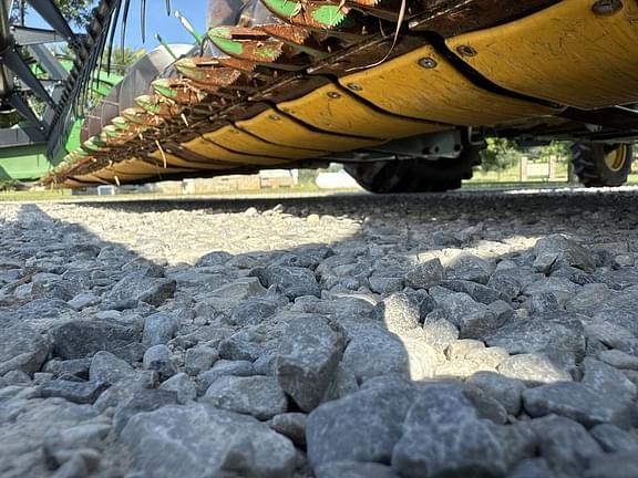 Image of John Deere 620F equipment image 4