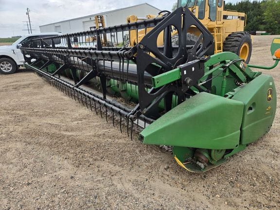 2004 John Deere 625F Equipment Image0