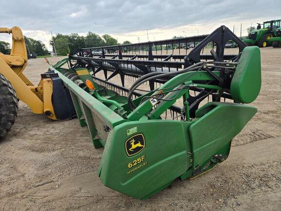 Image of John Deere 625F equipment image 2