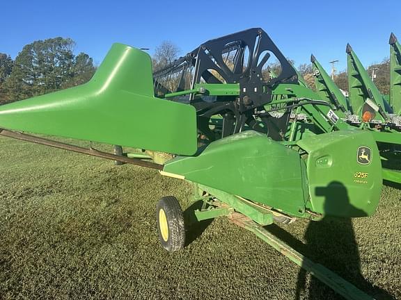 Image of John Deere 625F equipment image 2