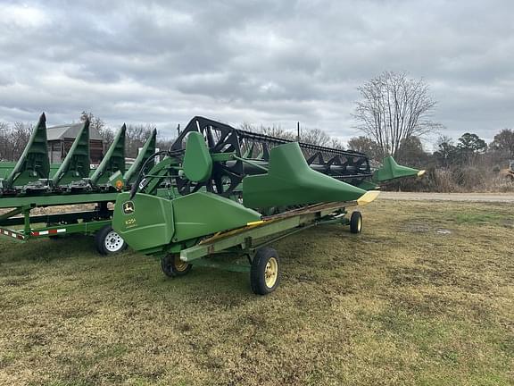 Image of John Deere 625F equipment image 3