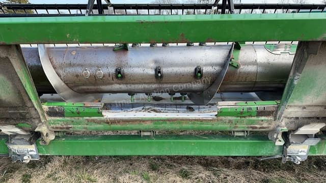 Image of John Deere 625F equipment image 4