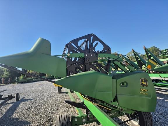 Image of John Deere 625F equipment image 1