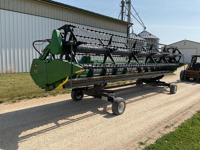 Image of John Deere 625F equipment image 2