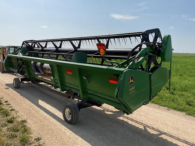 Image of John Deere 625F equipment image 4