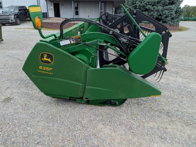 Image of John Deere 625F equipment image 4