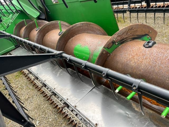 Image of John Deere 625F equipment image 4