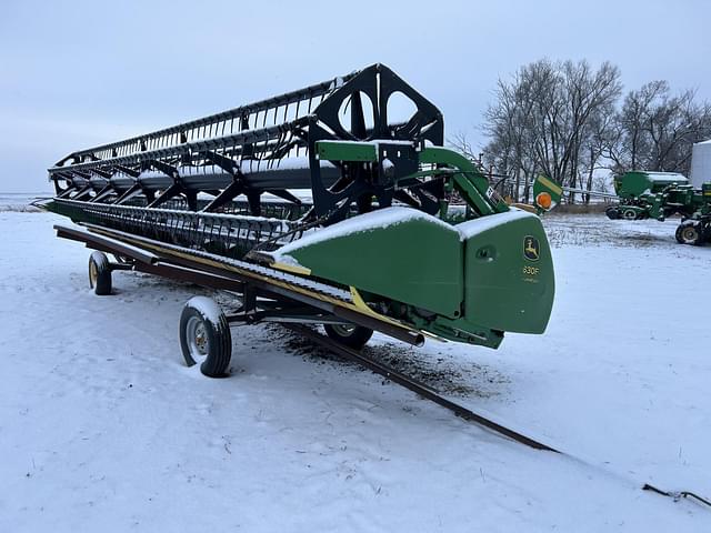 Image of John Deere 630F equipment image 4