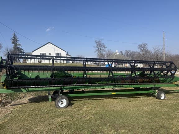 Image of John Deere 630F equipment image 4