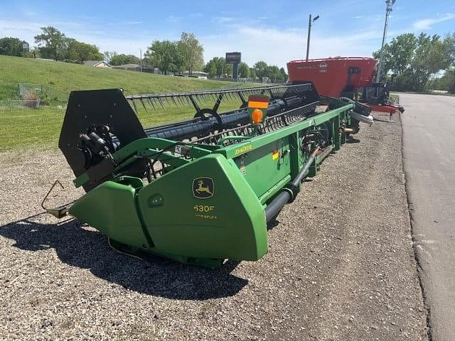 Image of John Deere 630F equipment image 1