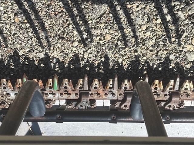 Image of John Deere 630F equipment image 2