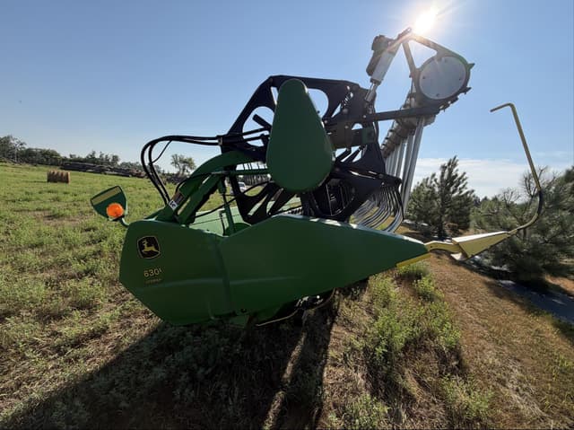 Image of John Deere 630F equipment image 3