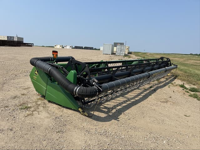 Image of John Deere 630F equipment image 1