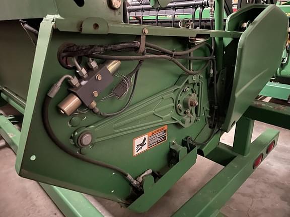 Image of John Deere 630F equipment image 4