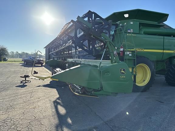 Image of John Deere 630F Image 0