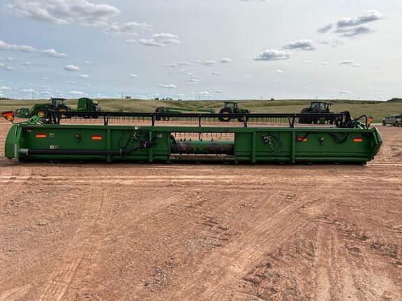 Image of John Deere 630F equipment image 3
