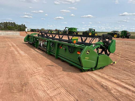 Image of John Deere 630F equipment image 4