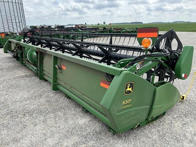 Image of John Deere 630F equipment image 4