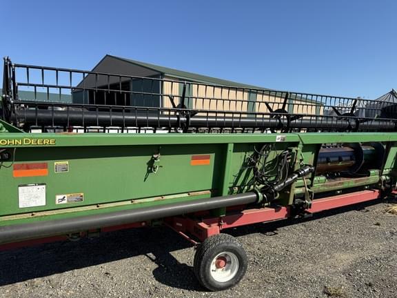 Image of John Deere 630F equipment image 2