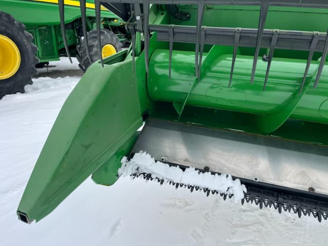 Image of John Deere 630F equipment image 4