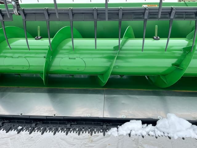 Image of John Deere 630F equipment image 3