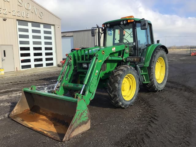 Image of John Deere 6320 equipment image 3