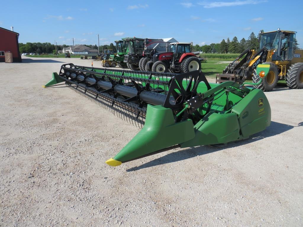Image of John Deere 635F Primary image