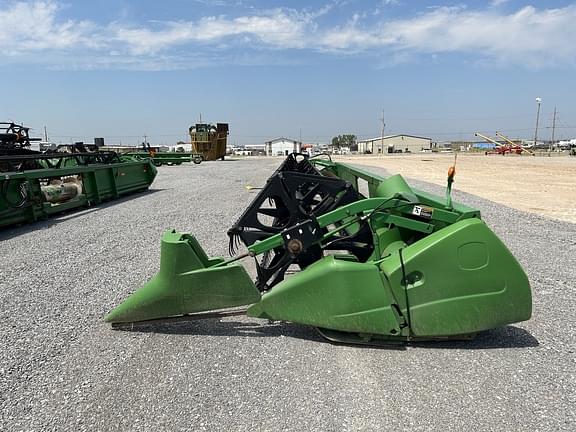 Image of John Deere 635F equipment image 1