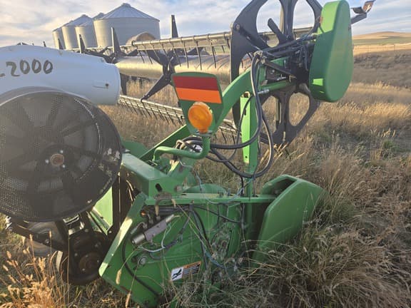 Image of John Deere 635F equipment image 1
