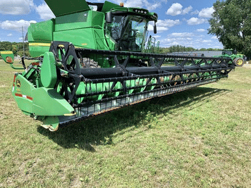 Main image John Deere 635F