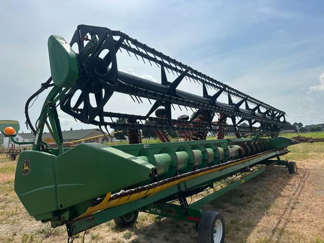 Image of John Deere 635F equipment image 3
