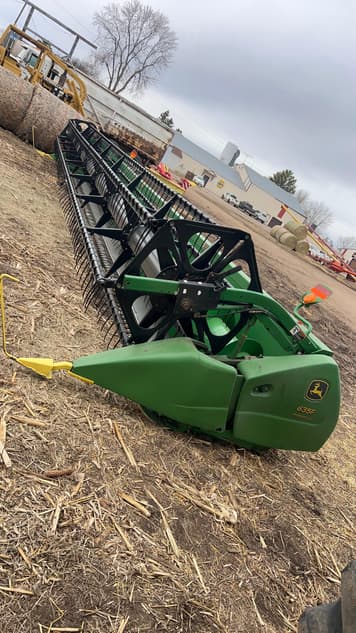 Main image John Deere 635F