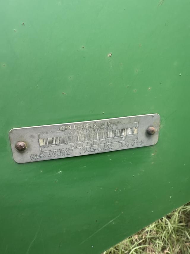 Image of John Deere 637 equipment image 1