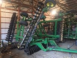 Image of John Deere 637 Primary image